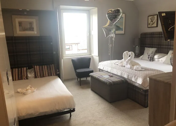 Redcliffe Hotel
